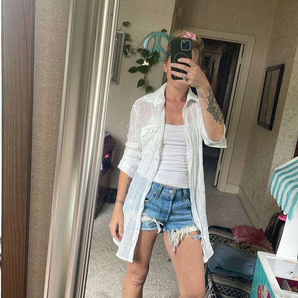 Zoye Chen White Gauzy Button-Up Flowy Swim Coverup - Picture 13 of 16